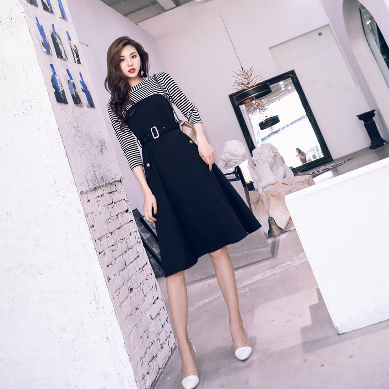 名媛拼接連衣裙女中長款2018秋季新款女裝時尚修身收腰chic早秋裙