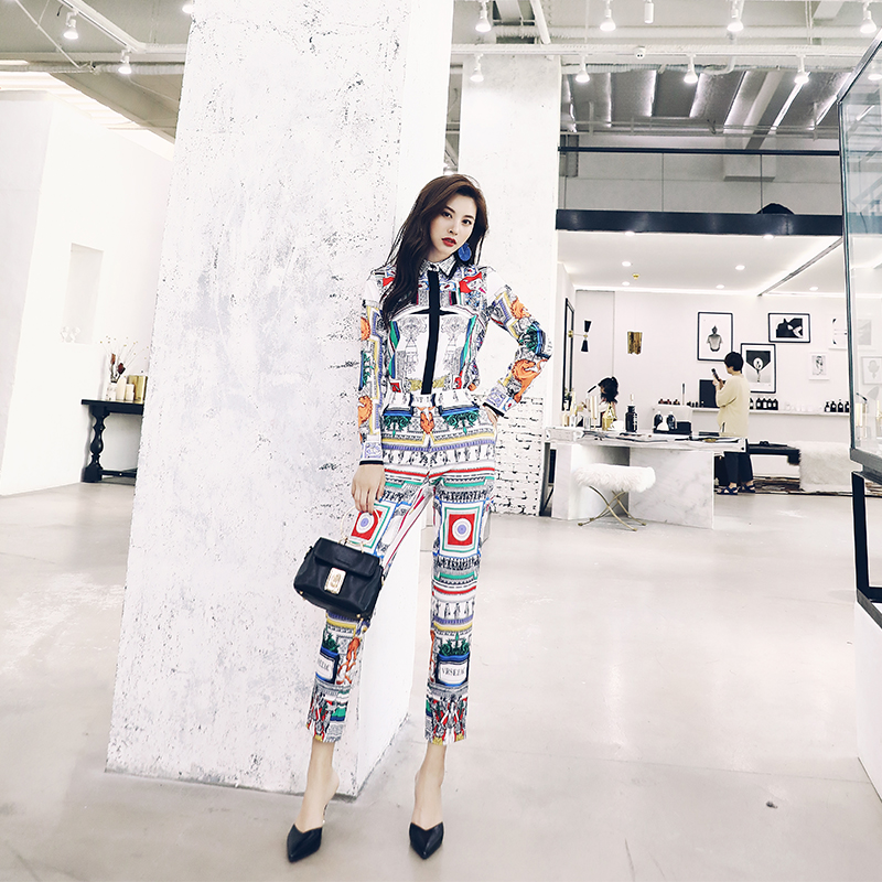 名媛氣質2018秋季新款套裝印花襯衫高腰修身九分小腿褲時尚兩件套
